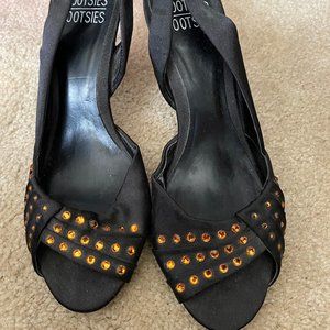 Mootsie Tootsies Size 6